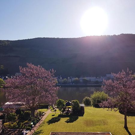 Zum Blauglockenbaum Lägenhet Zell an der Mosel Exteriör bild